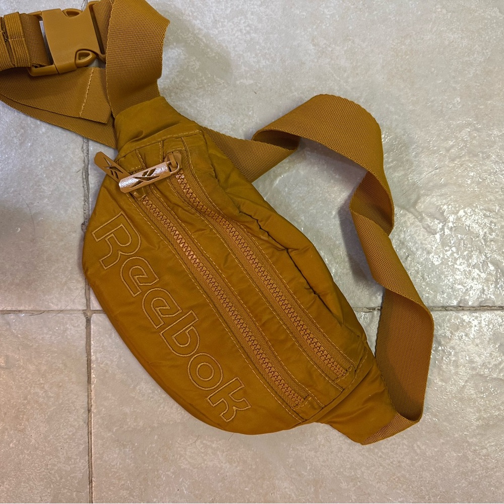Reebok Mustard Fanny Pack - Like New!